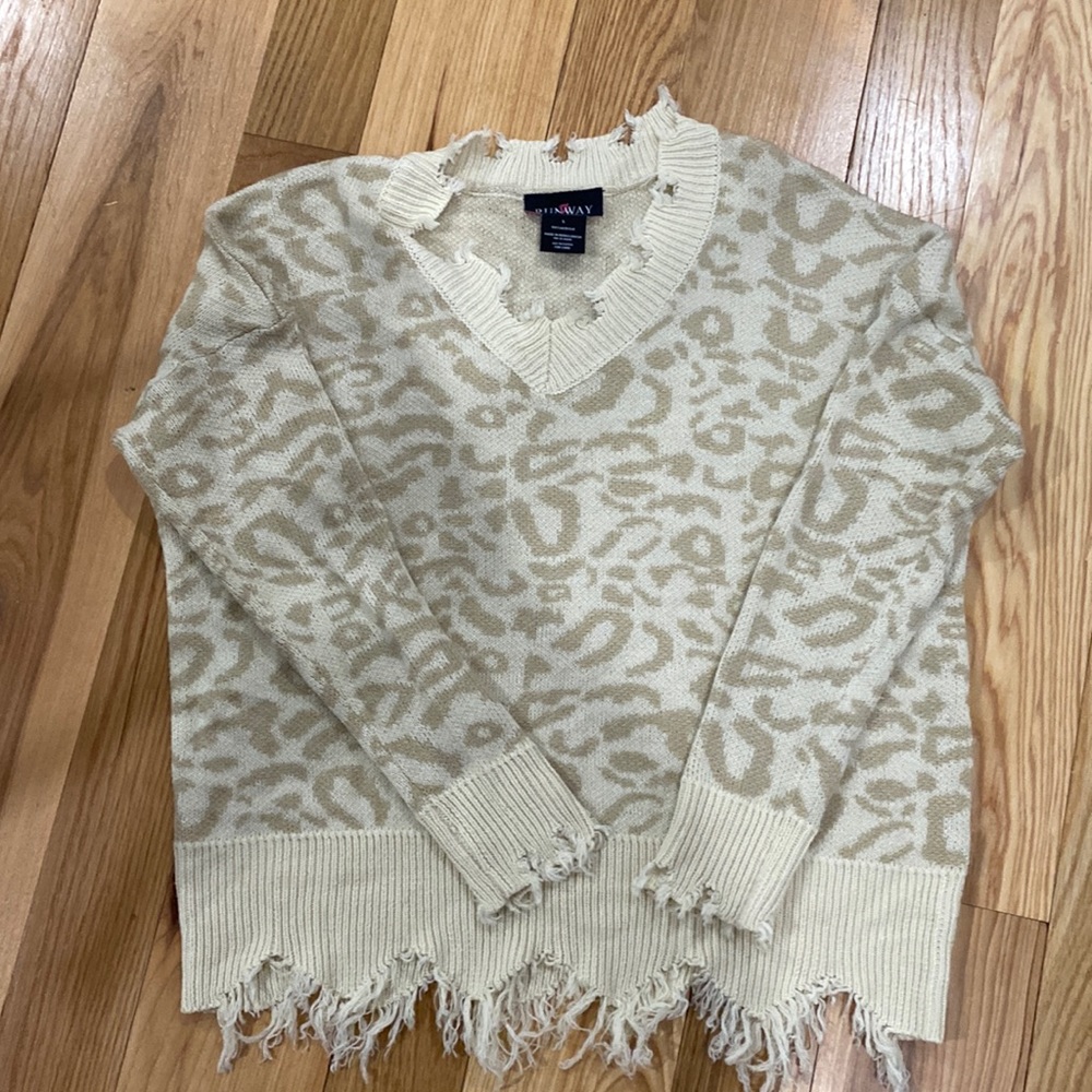 Leopard sweater (cream/tan)